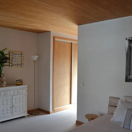 Couette-café Casas Cerejas 3*